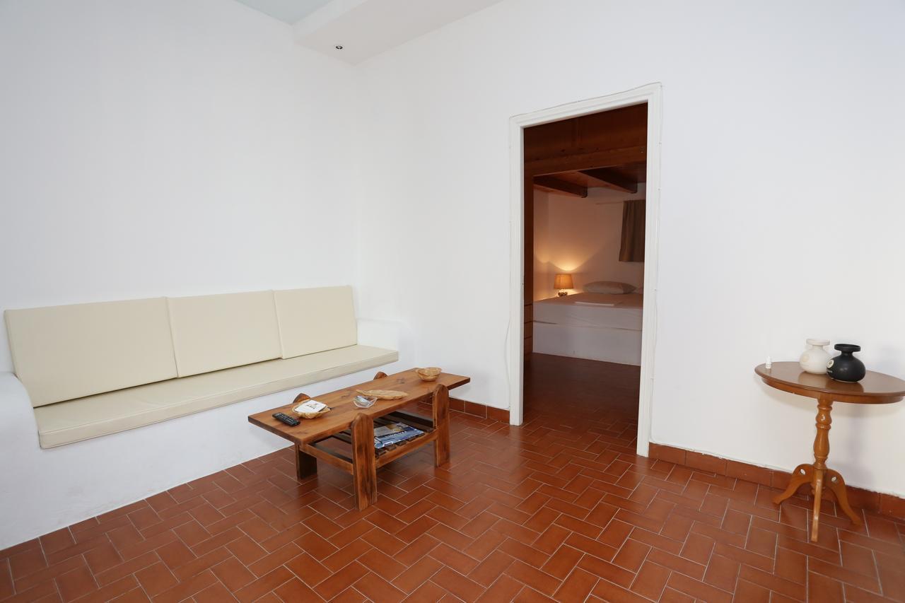 Artemis Suites Romanos  Екстериор снимка