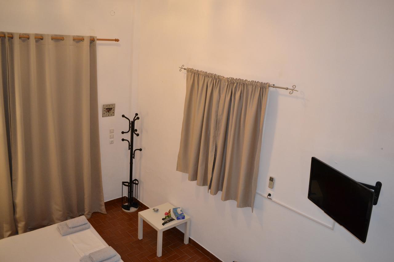 Artemis Suites Romanos  Екстериор снимка
