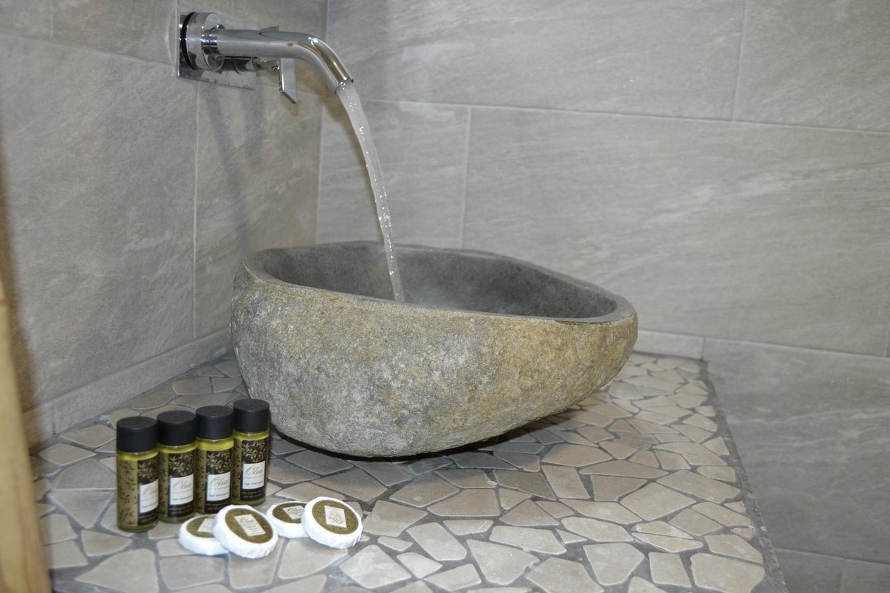 Artemis Suites Romanos  Екстериор снимка