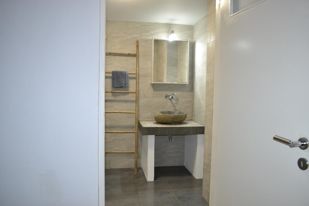 Artemis Suites Romanos  Екстериор снимка