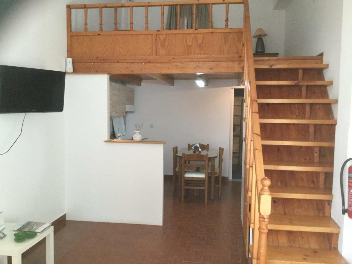 Artemis Suites Romanos  Екстериор снимка
